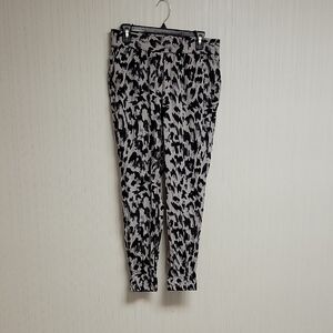 LOFT  women's Grey/black Leopard Print Joggers Sz Small. New With Tags. Rayon